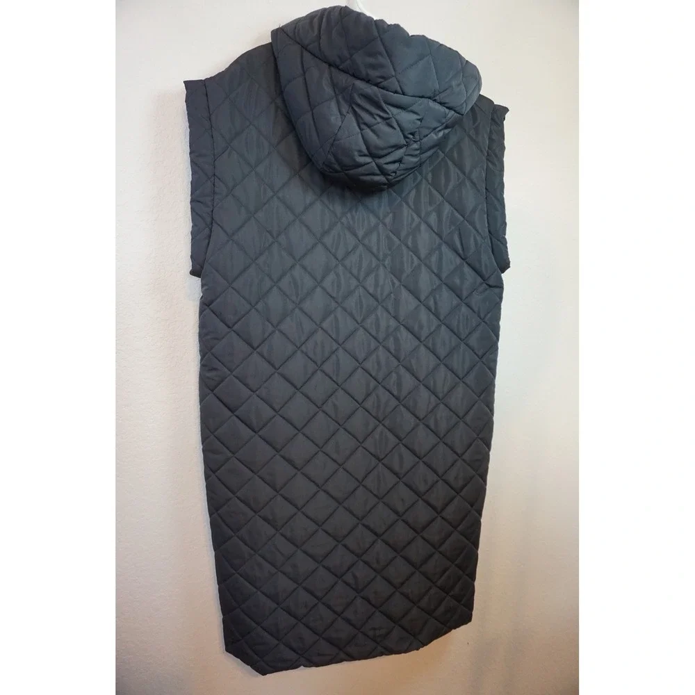 Fandylokar Women Black Quilted Longline Hooded Vest Puffer Jacket Size M